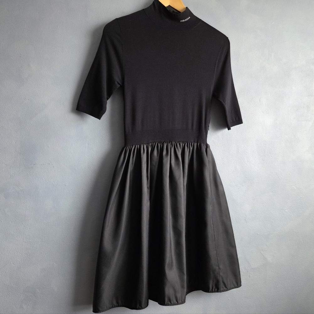 PRADA WOOL RE-NYLON BLACK FIT AND FLARE, MINI DRESS, SIZE ITALY 40 - Picture 3 of 16